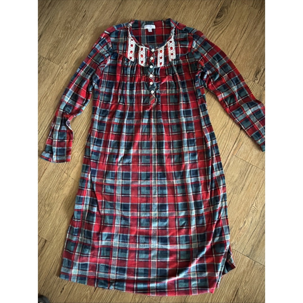 Secret Treasures Vintage Nightgown Long Plaid Plush Cozy Size M Soft Crew Neck